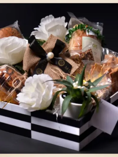 Personalized Monochrome Acrylic Box Gift Baskets